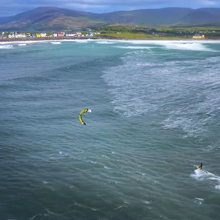 Coastal Kerry Hideaway - Sleeps 6 & Free Parking 瓦特维尔