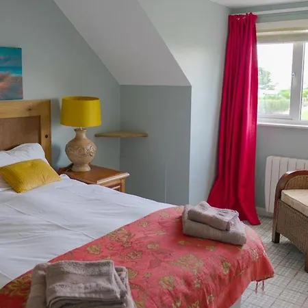 Coastal Kerry Hideaway - Sleeps 6 & Free Parking شقة *