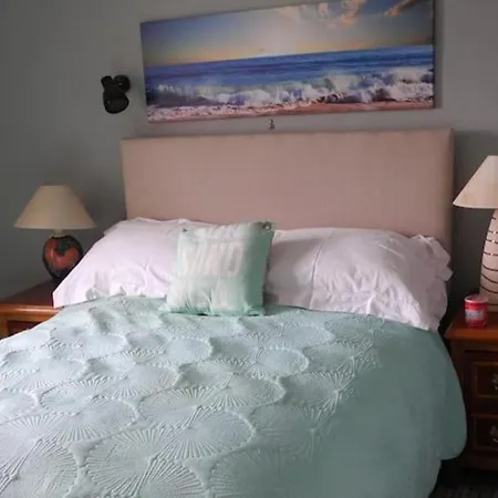 Coastal Kerry Hideaway - Sleeps 6 & Free Parking *